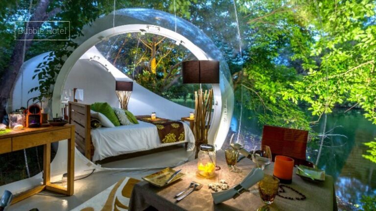 Photo Credit: The Bubble Hotel,Iceland